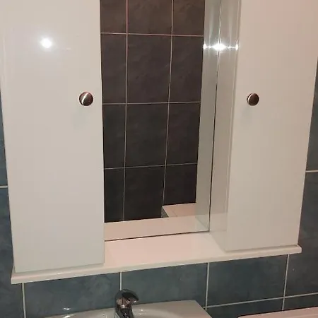 דירה Marko Apartman